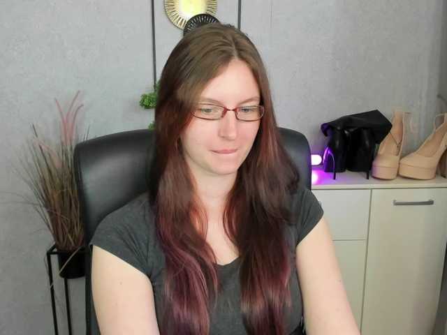 EmmaHeart live cam on BongaCams