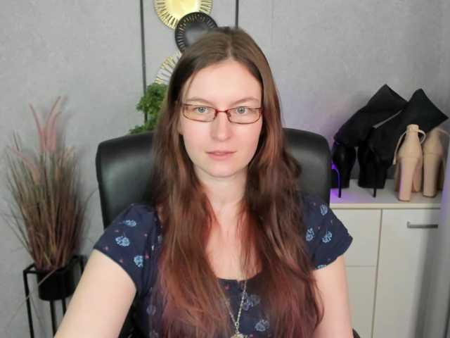 EmmaHeart live cam on BongaCams