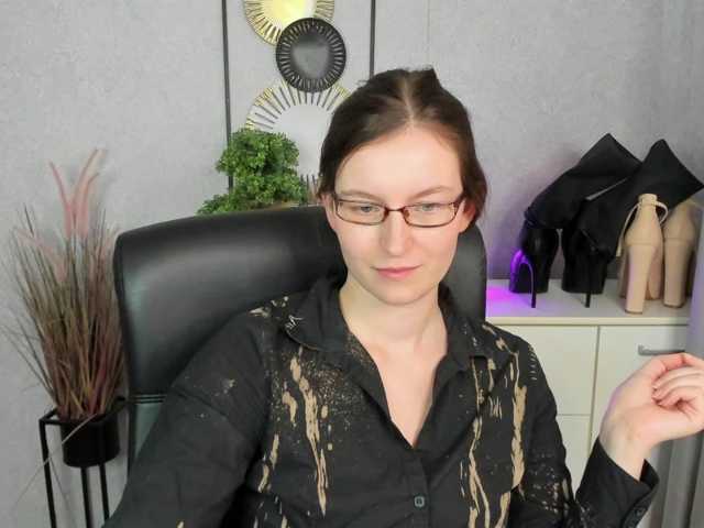 EmmaHeart live cam on BongaCams
