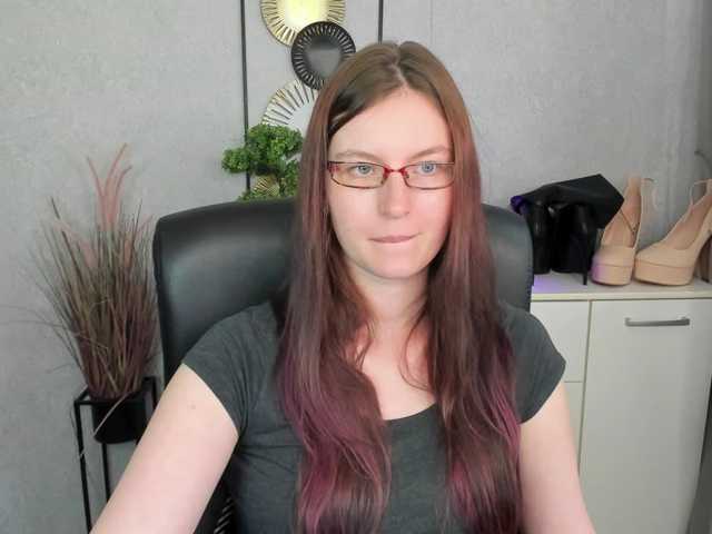 EmmaHeart live cam on BongaCams