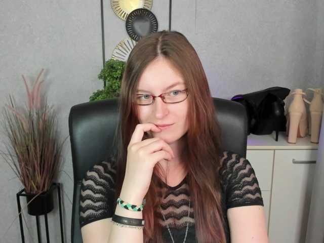 EmmaHeart live cam on BongaCams