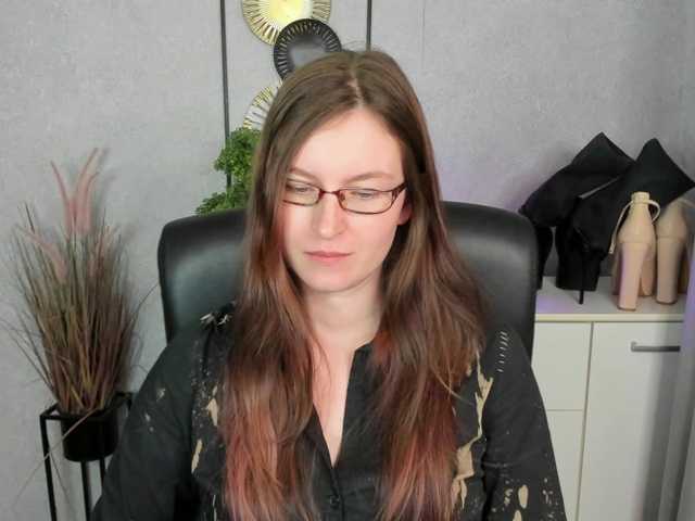 EmmaHeart live cam on BongaCams