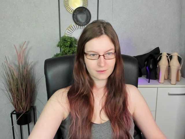 EmmaHeart live cam on BongaCams