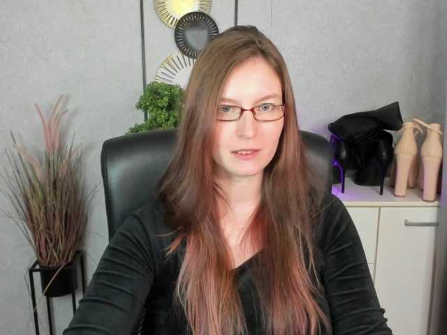 EmmaHeart live cam on BongaCams