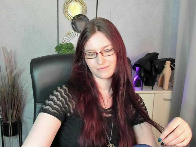 EmmaHeart live cam on BongaCams