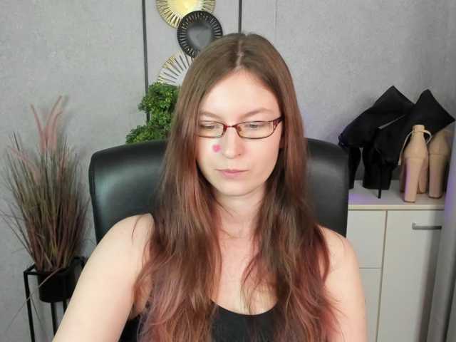 EmmaHeart live cam on BongaCams