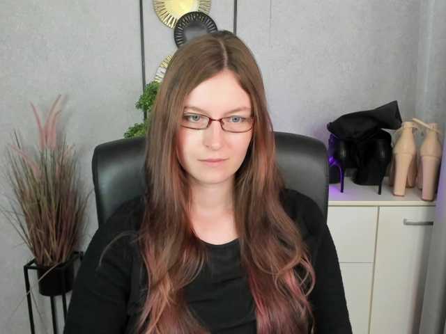 EmmaHeart live cam on BongaCams