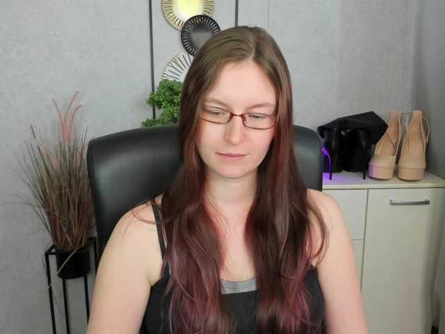 EmmaHeart live cam on BongaCams