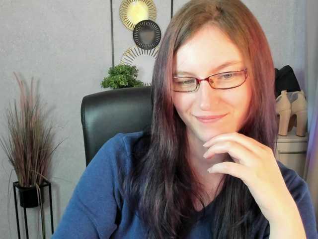 EmmaHeart live cam on BongaCams