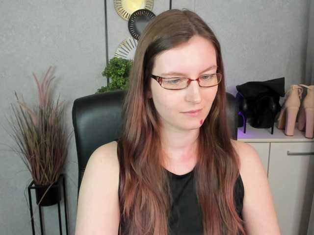 EmmaHeart live cam on BongaCams