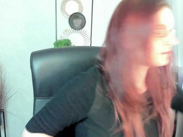 EmmaHeart live cam on BongaCams