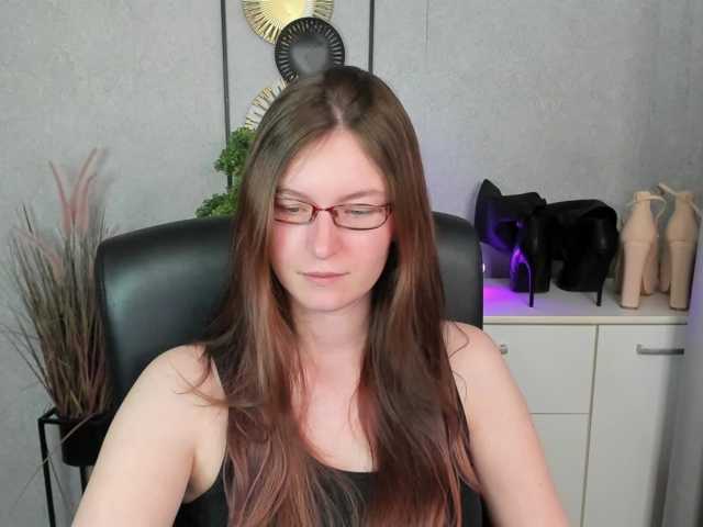 EmmaHeart live cam on BongaCams