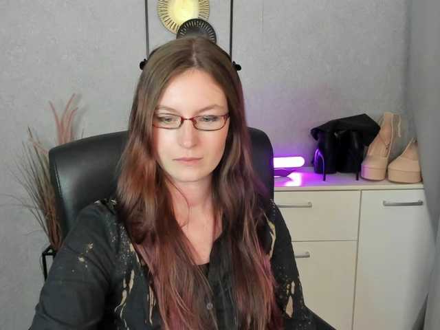 EmmaHeart live cam on BongaCams