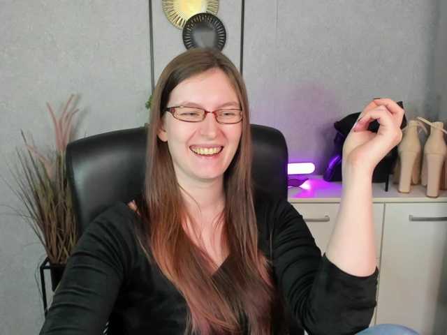EmmaHeart live cam on BongaCams