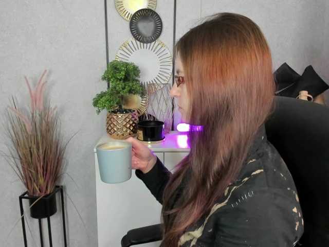 EmmaHeart live cam on BongaCams