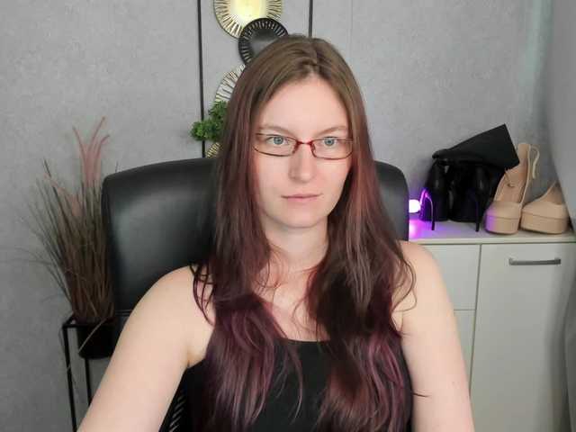 EmmaHeart live cam on BongaCams
