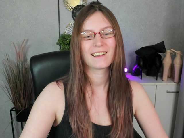 EmmaHeart live cam on BongaCams