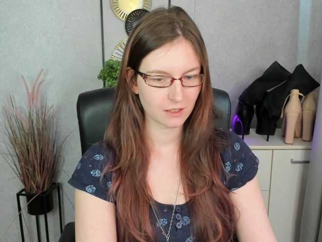 EmmaHeart live cam on BongaCams