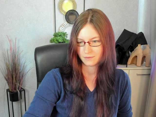 EmmaHeart live cam on BongaCams