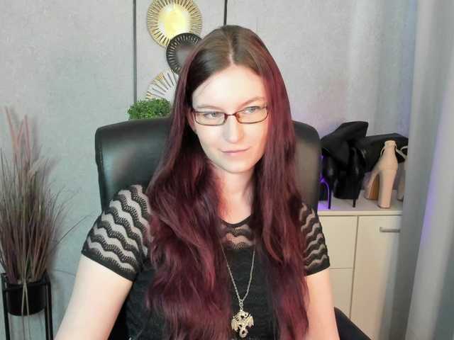 EmmaHeart live cam on BongaCams
