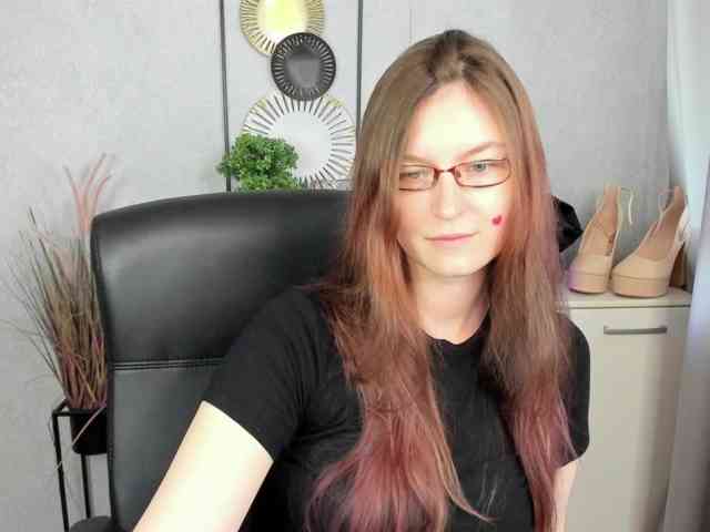 EmmaHeart webcam