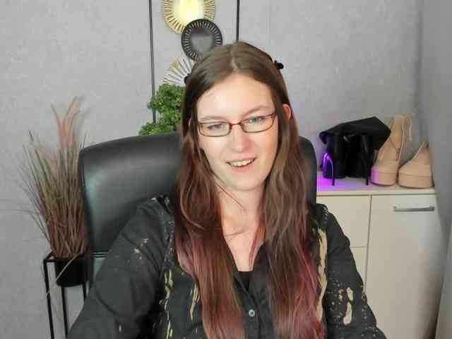 EmmaHeart webcam