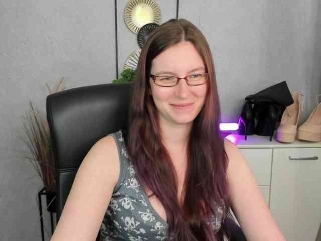 EmmaHeart webcam