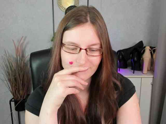 EmmaHeart webcam