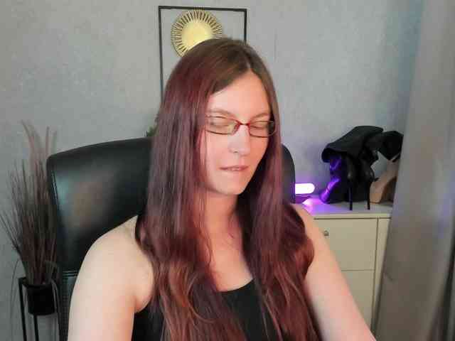 EmmaHeart webcam
