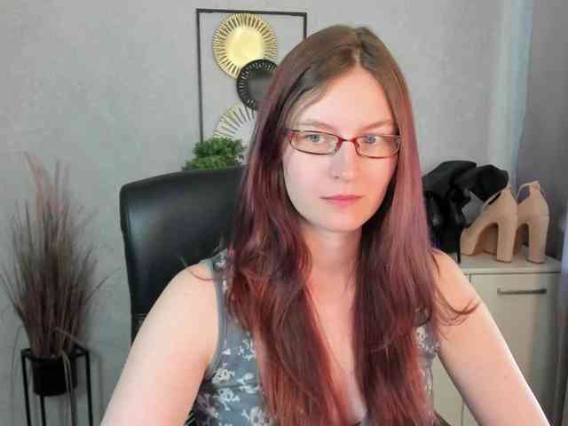 EmmaHeart Sex Cam Show