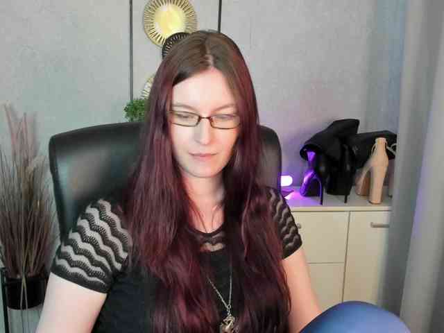 EmmaHeart webcam