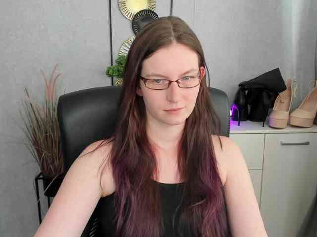 EmmaHeart webcam