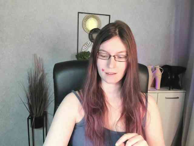EmmaHeart webcam