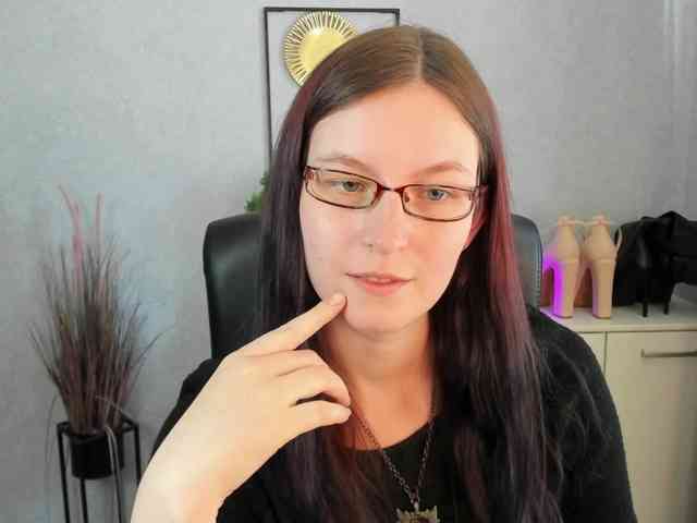 EmmaHeart webcam