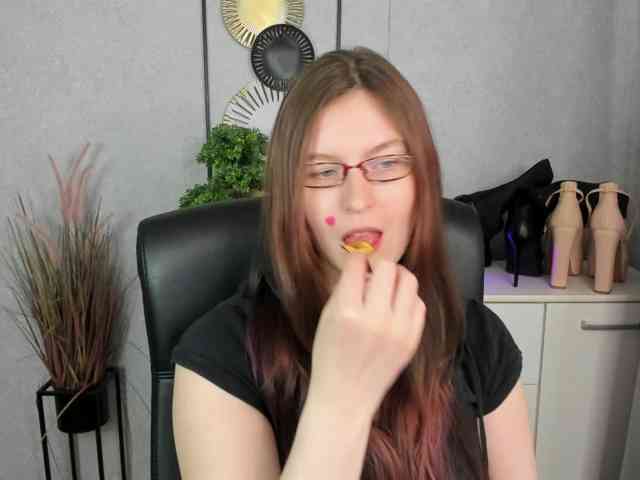 EmmaHeart webcam