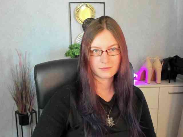 EmmaHeart webcam