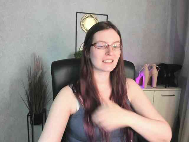 EmmaHeart webcam