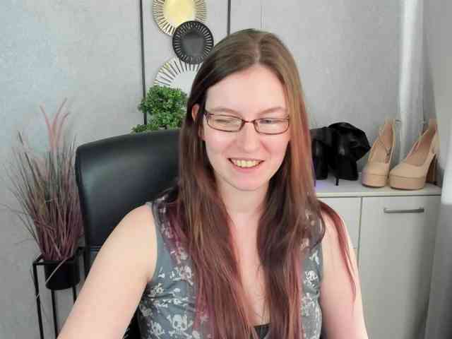 EmmaHeart webcam