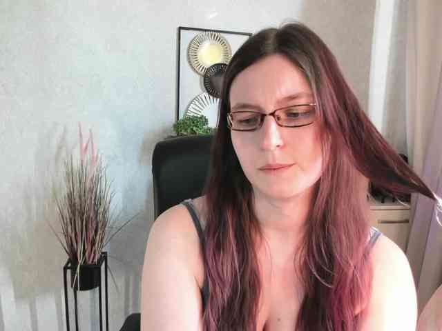 EmmaHeart webcam
