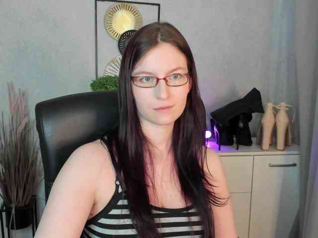 EmmaHeart webcam