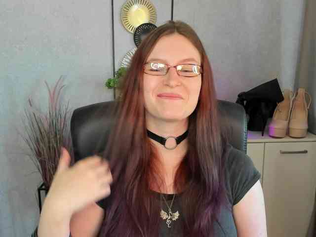 EmmaHeart webcam