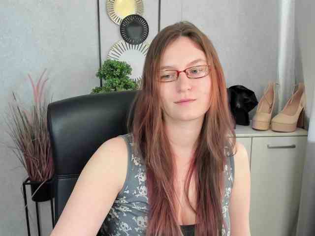 EmmaHeart webcam