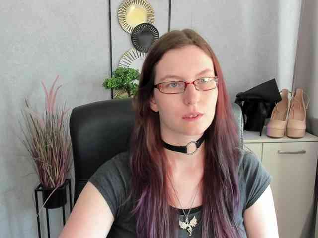 EmmaHeart Live Webcam on BongaCams