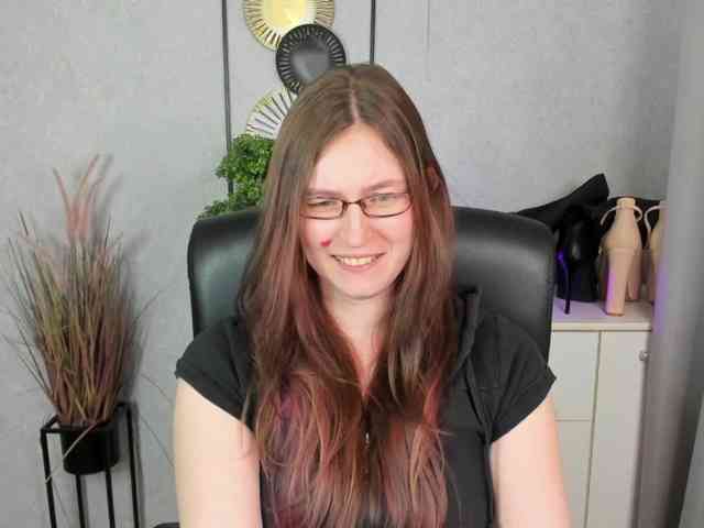 EmmaHeart webcam