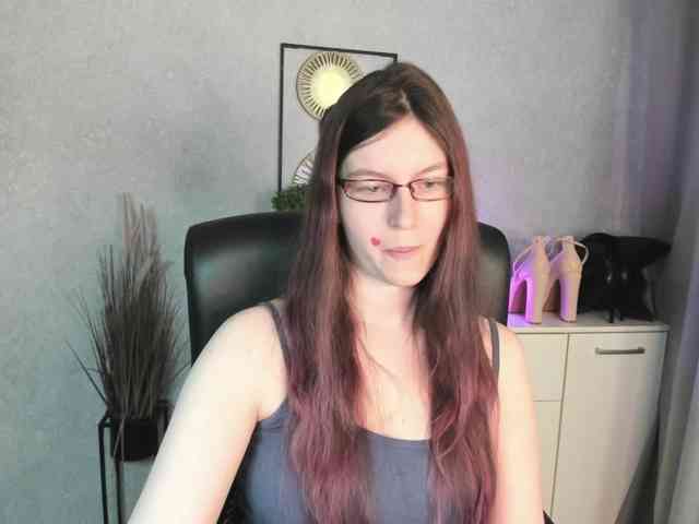 EmmaHeart webcam