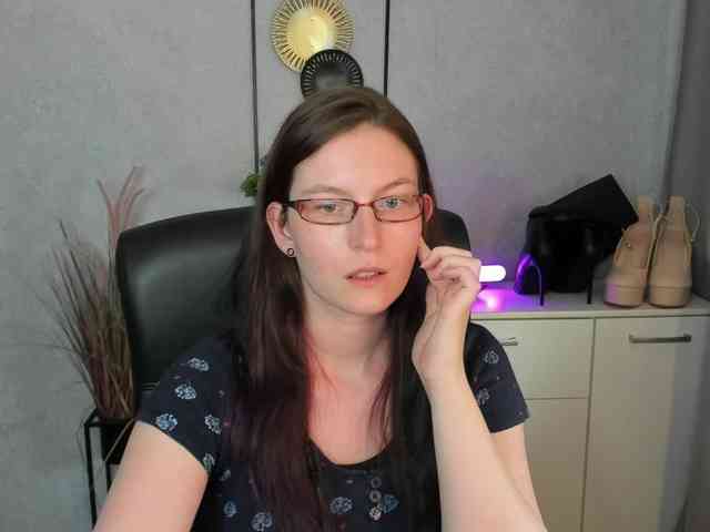EmmaHeart webcam