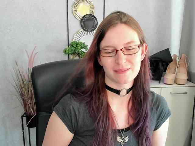 EmmaHeart webcam