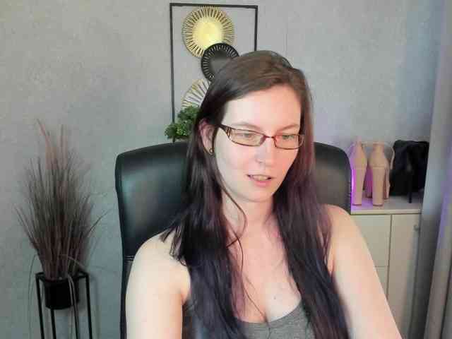 EmmaHeart webcam
