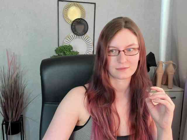 EmmaHeart webcam
