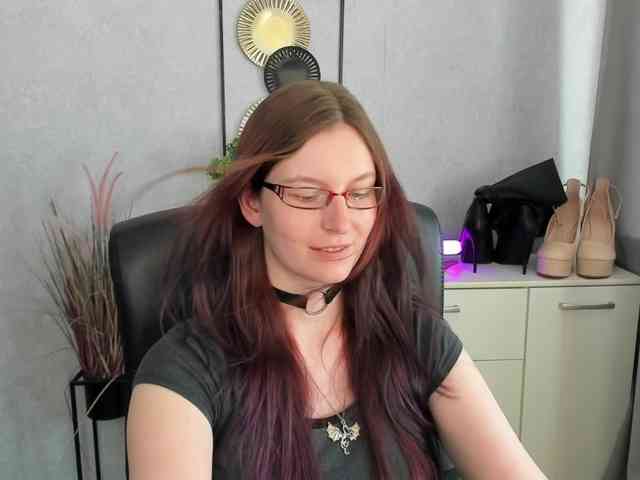 EmmaHeart webcam